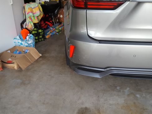 Used 2017 Lexus RX 450h AWD w/ Cold Weather Package image 25