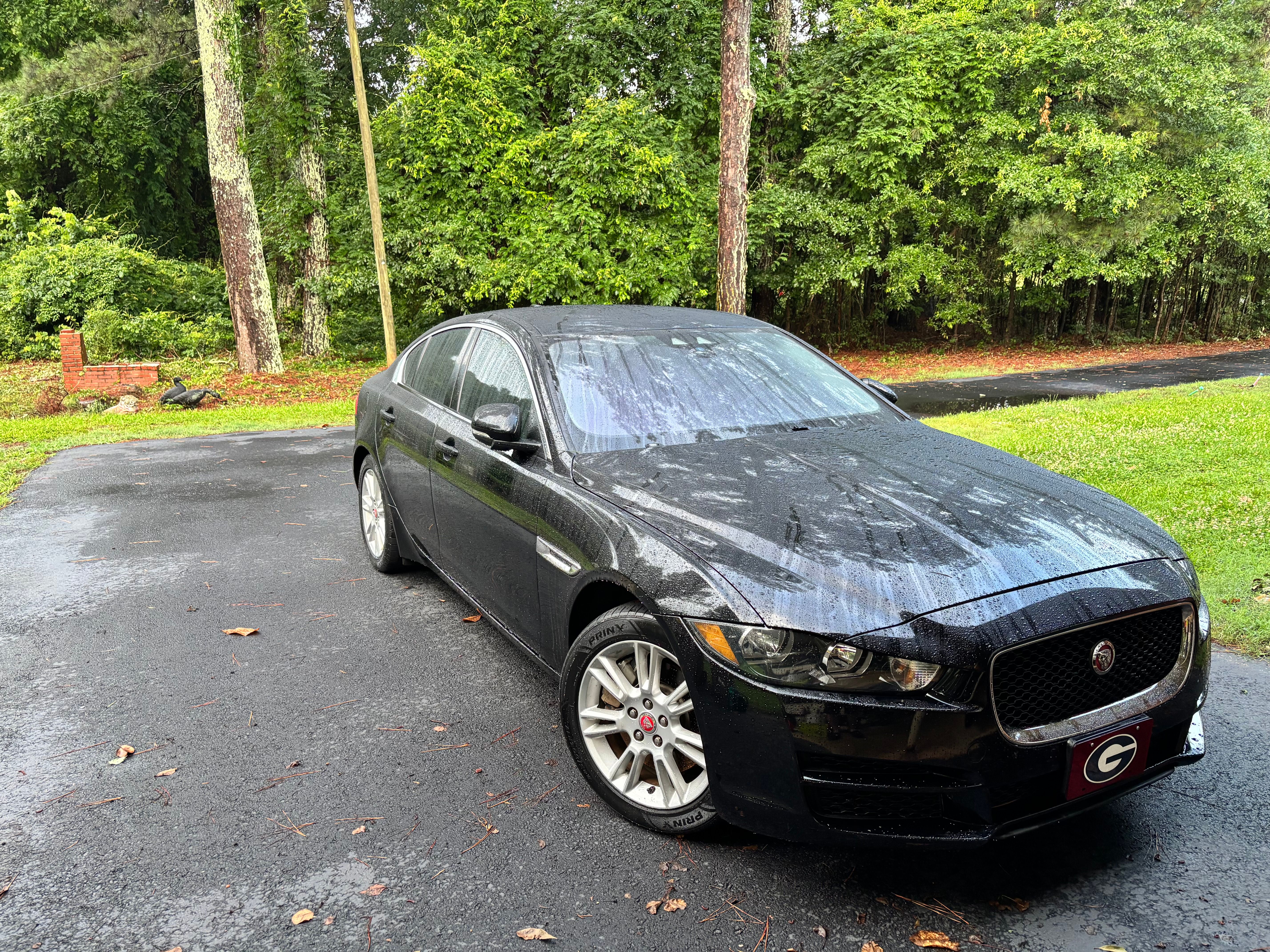 Used 2017 Jaguar XE Premium AWD/4WD image 1