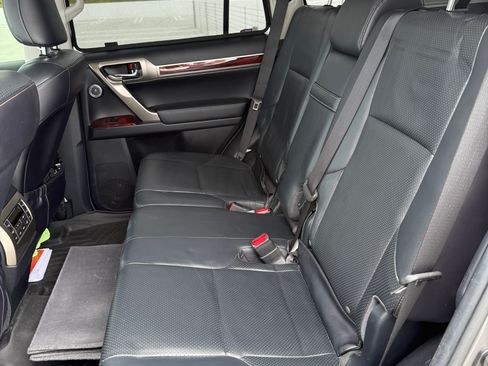 Used 2011 Lexus GX 460 Premium AWD/4WD image 15