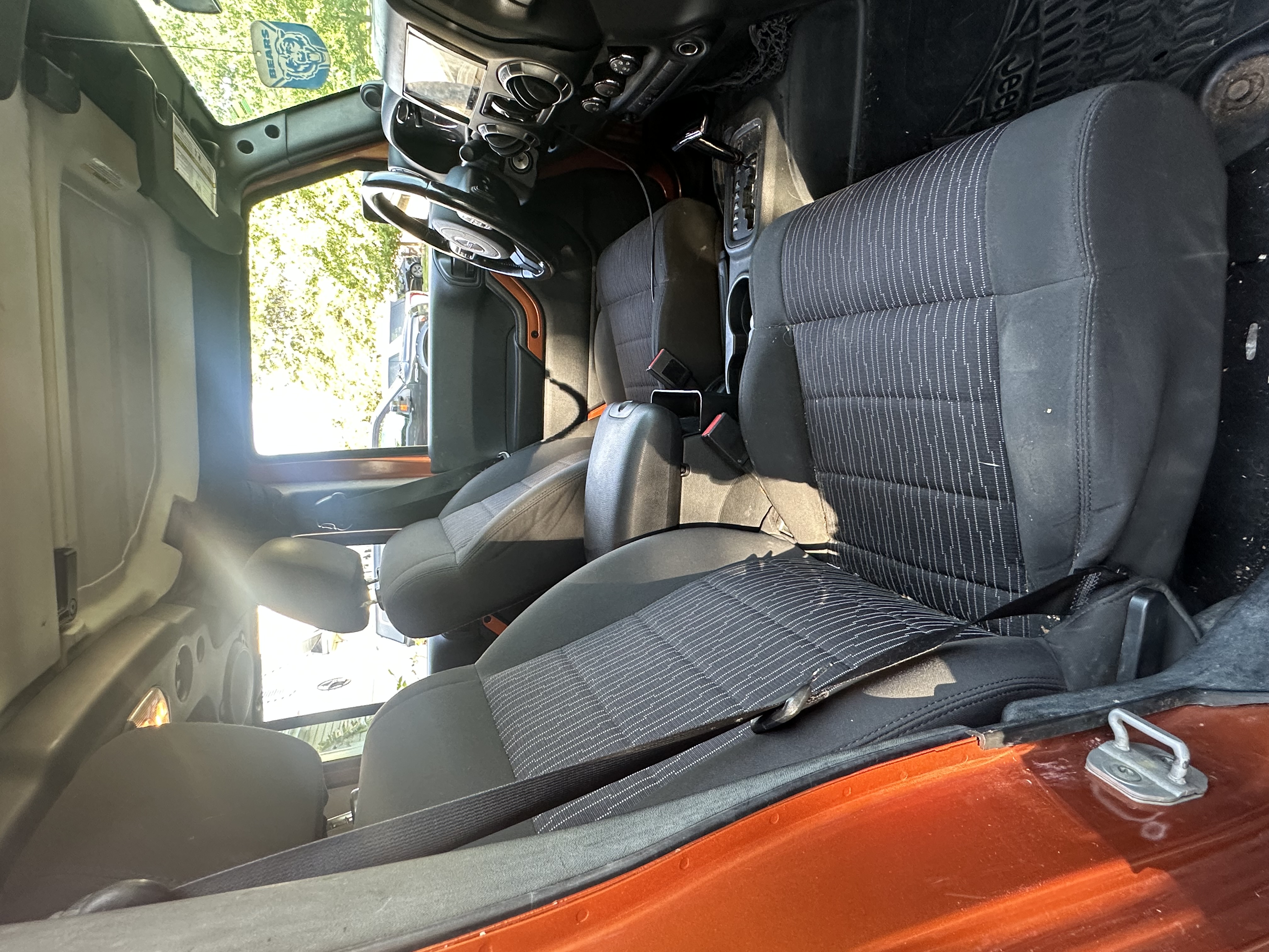Used 2011 Jeep Wrangler Unlimited Sport AWD/4WD image 9