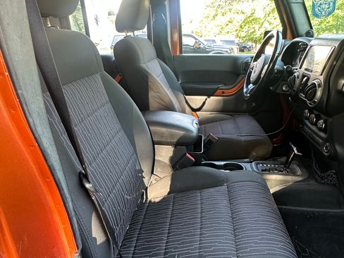 Used 2011 Jeep Wrangler Unlimited Sport AWD/4WD image 9