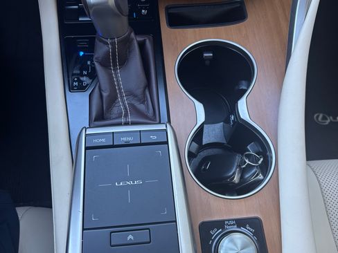 Used 2020 Lexus RX 350 FWD w/ Premium Package image 15