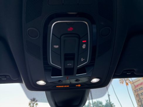 Used 2017 Audi A4 2.0T Premium Plus image 30