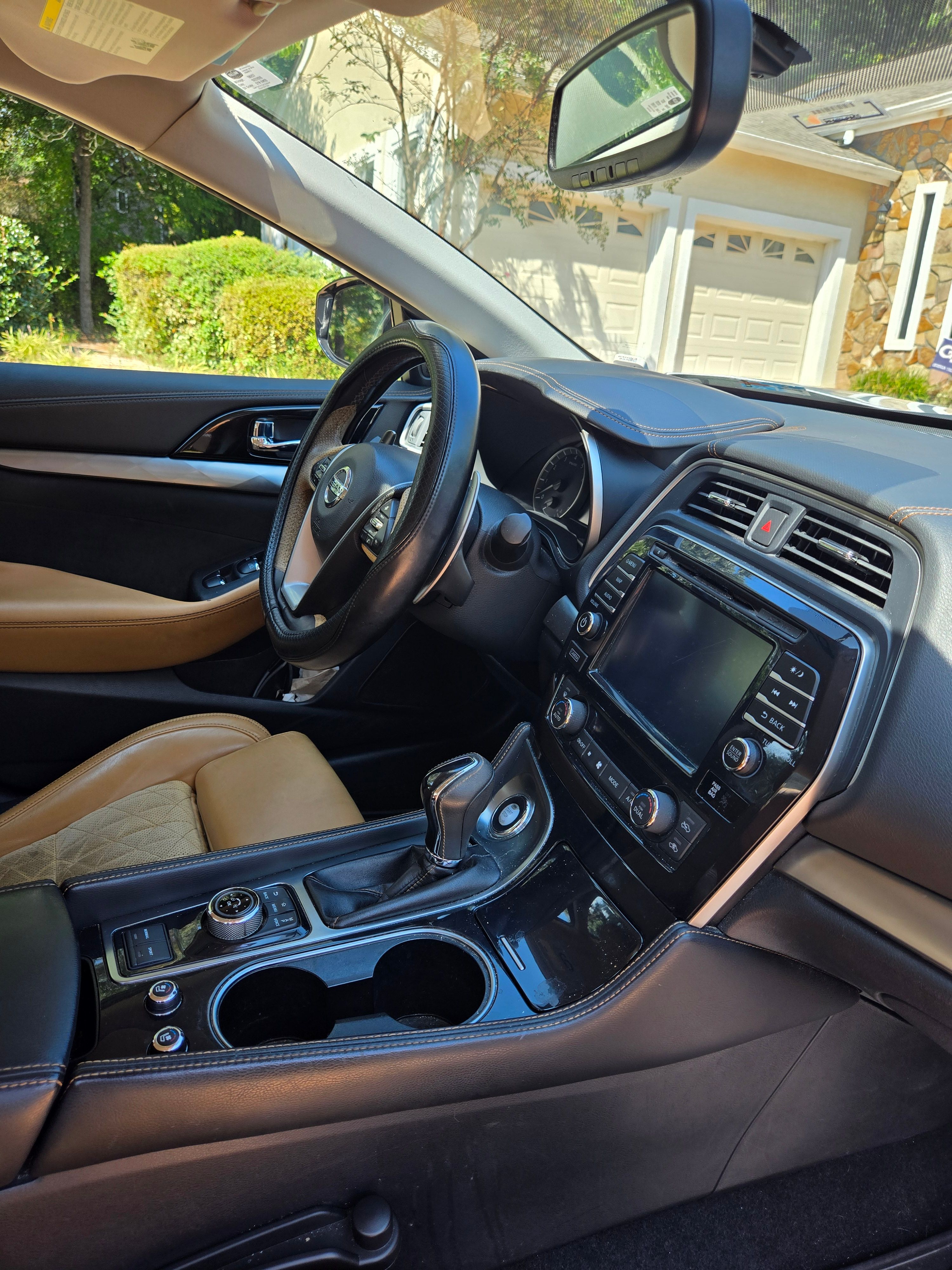 Used 2016 Nissan Maxima SR FWD image 6