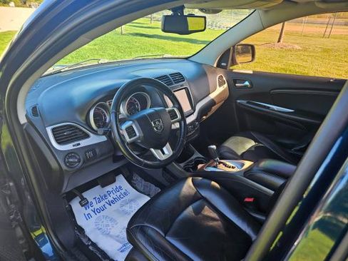 Used 2015 Dodge Journey SXT w/ Sun/Sound Group image 4