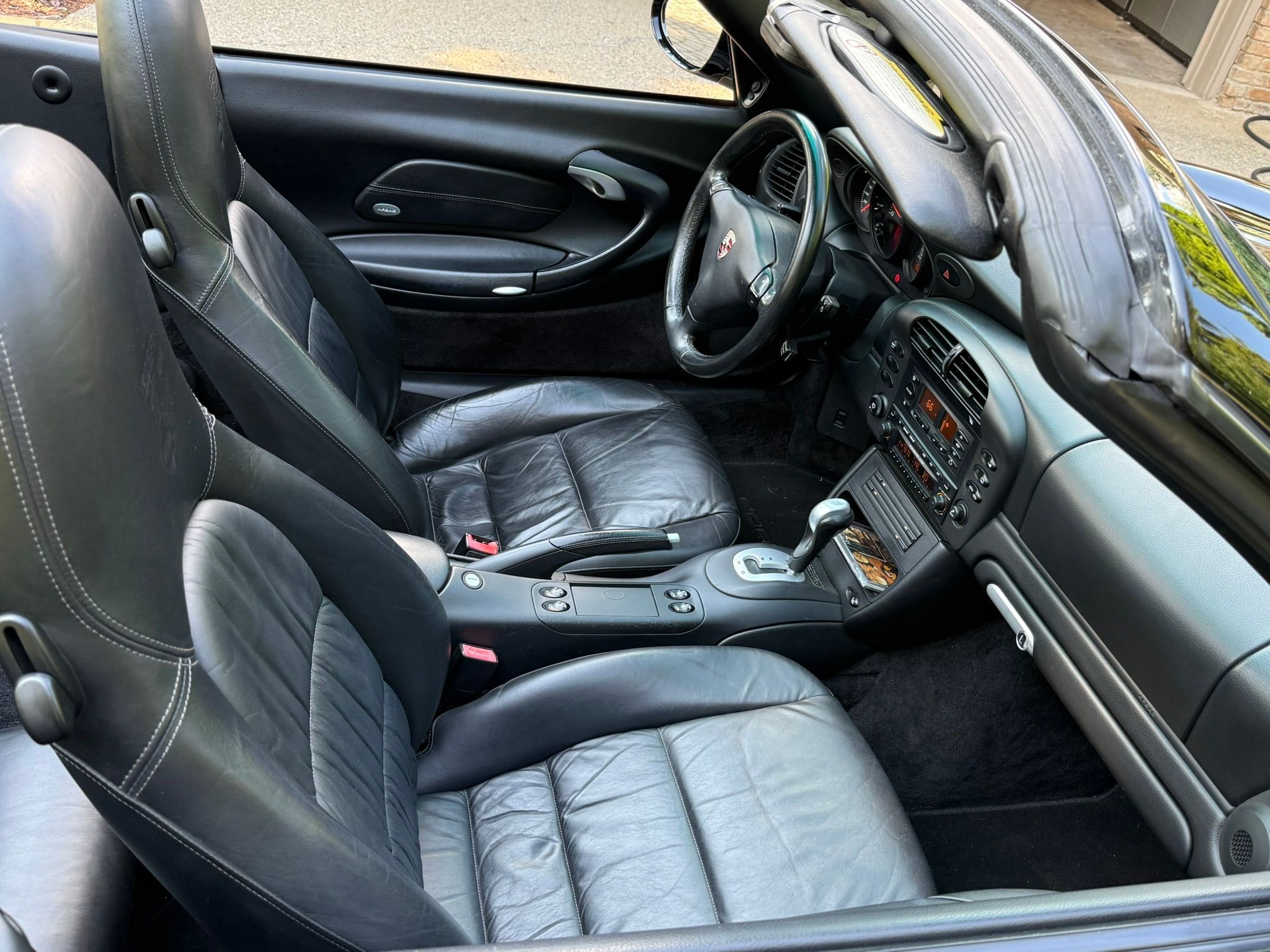 Used 2003 Porsche 911 Cabriolet image 20