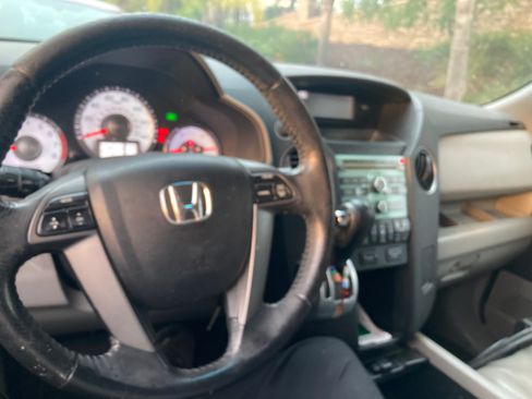 Used 2011 Honda Pilot EX-L image 13