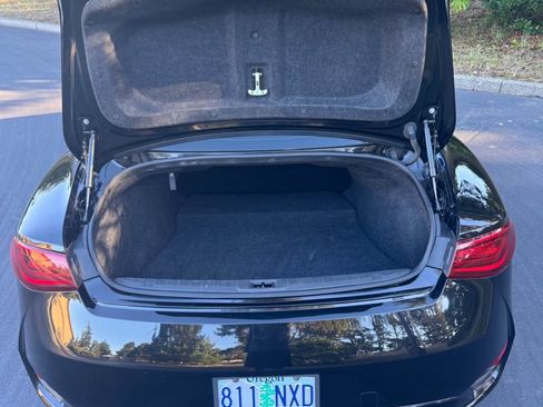 Used 2017 INFINITI Q60 3.0t w/ Premium Plus Package 3.0T image 10