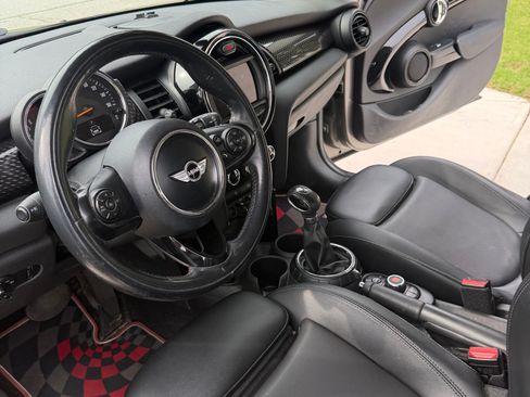 Used 2017 MINI Cooper S FWD image 10