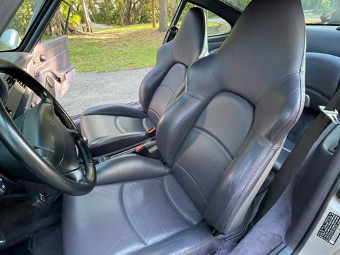 Used 1997 Porsche 911 4 Coupe image 12