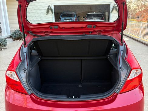 Used 2014 Hyundai Accent GS image 12