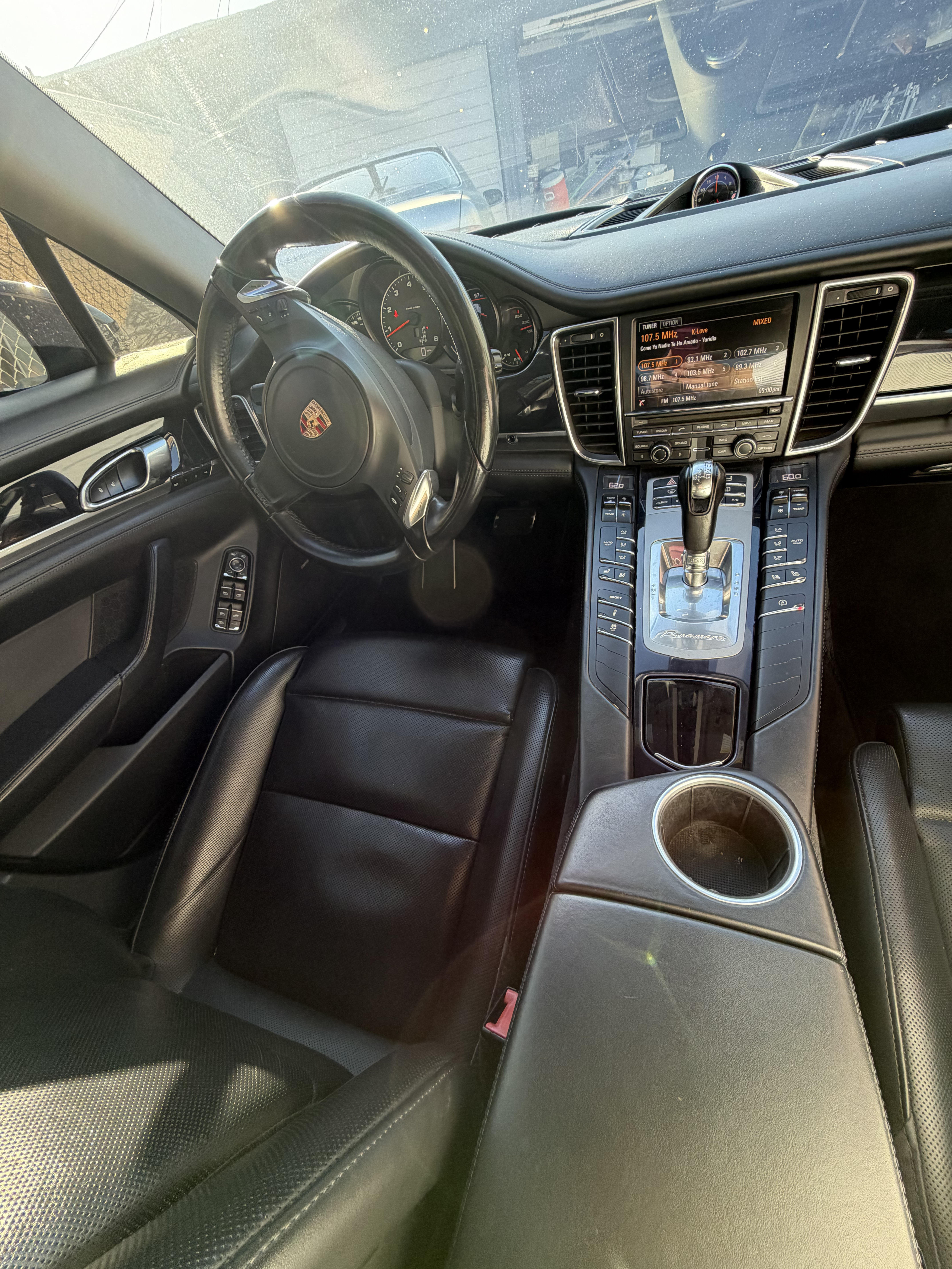 Used 2014 Porsche Panamera image 8