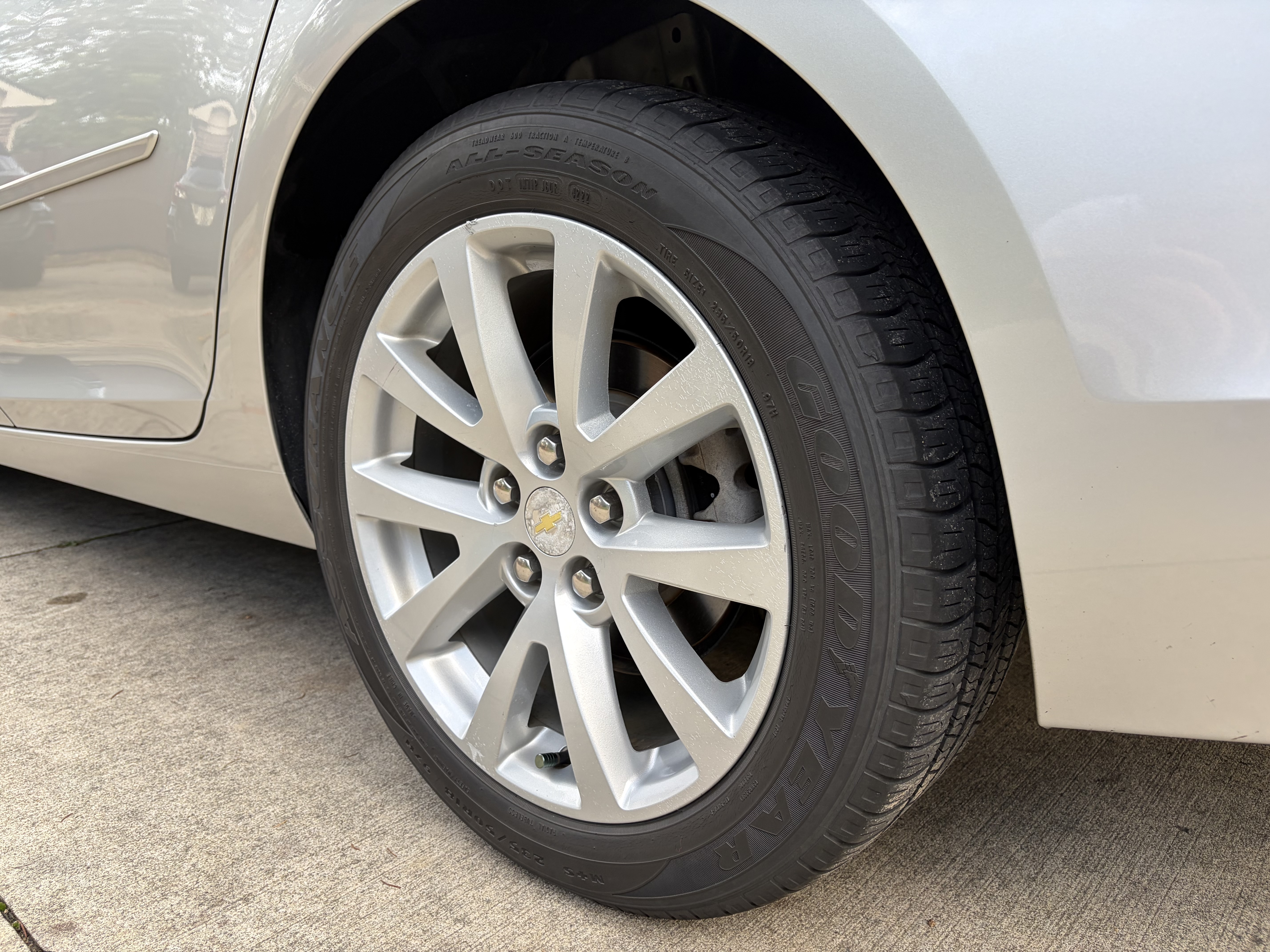 Used 2015 Chevrolet Malibu LT w/ Leather Package FWD image 18