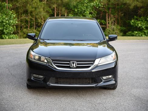 Used 2014 Honda Accord Sport image 4