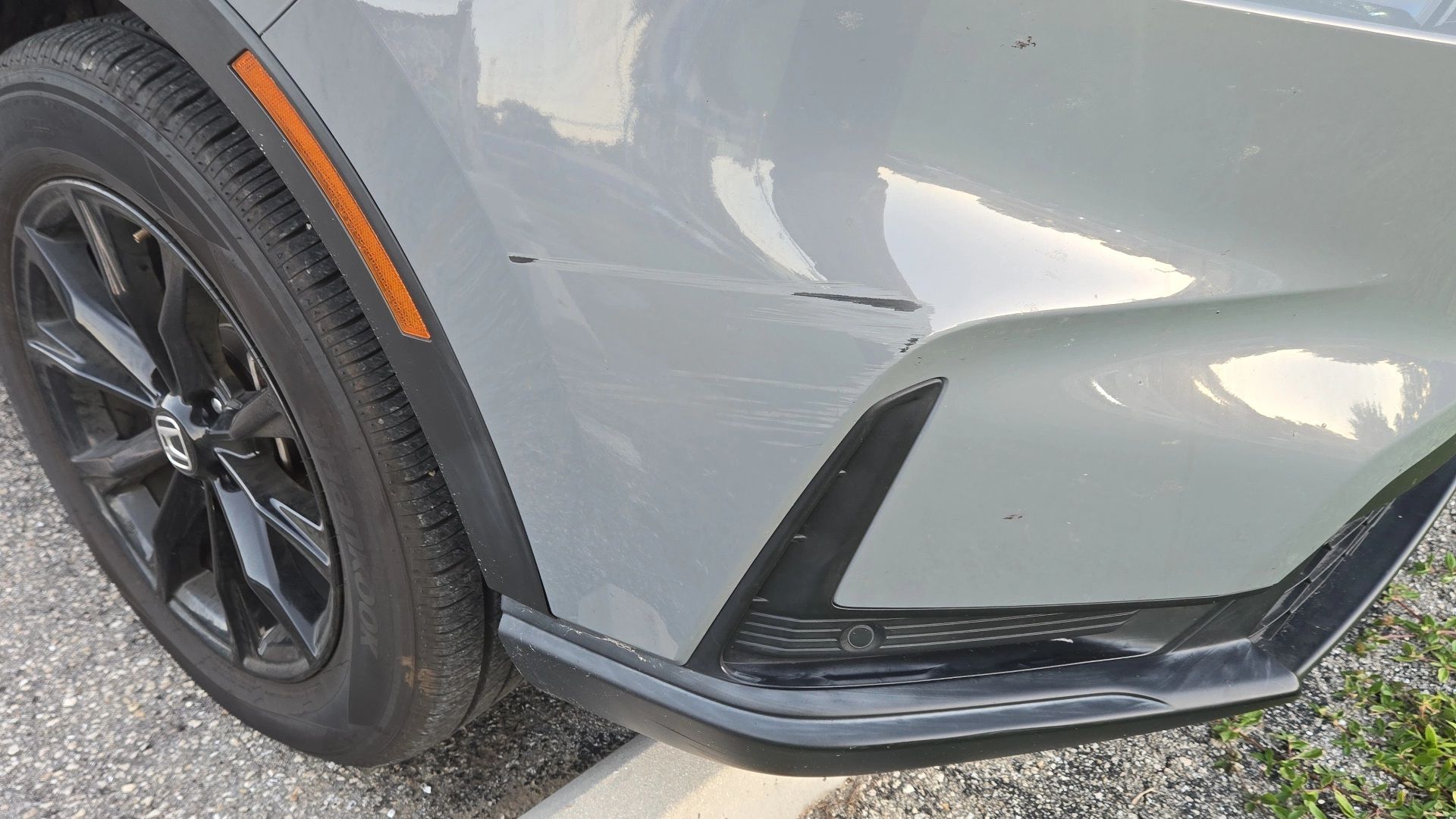 Used 2023 Honda CR-V EX-L image 6
