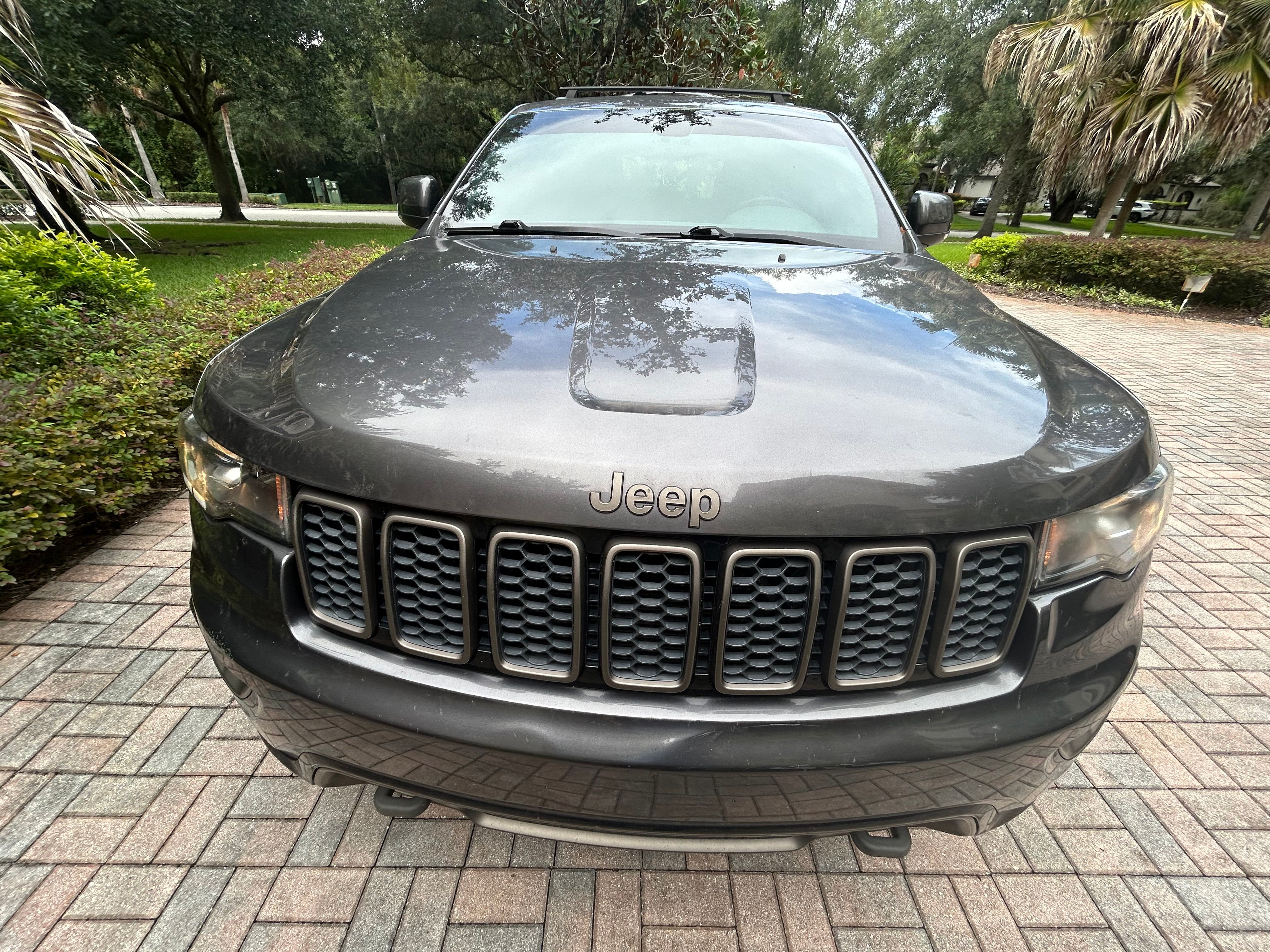 Used 2016 Jeep Grand Cherokee Limited 75th Anniversary RWD image 4