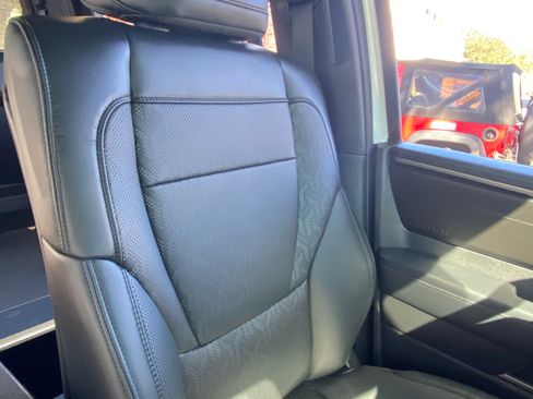 Used 2025 Toyota Tundra SR5 w/ SR5 Premium Package image 8