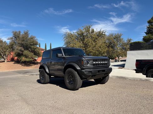 Used 2025 Ford Bronco 2-Door w/ Sasquatch Package image 27