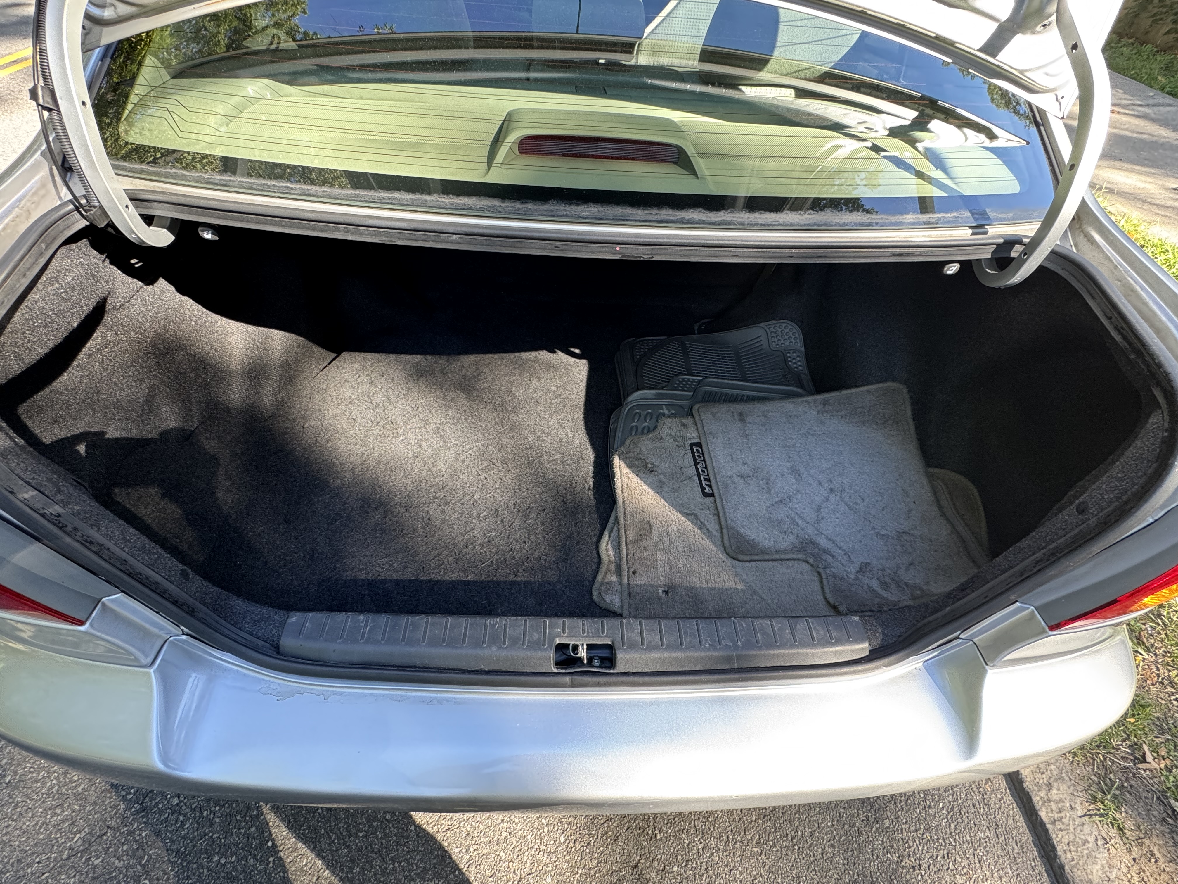 Used 2006 Toyota Corolla CE FWD image 26