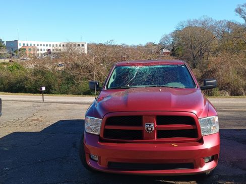 Used 2012 RAM 1500 Express image 1