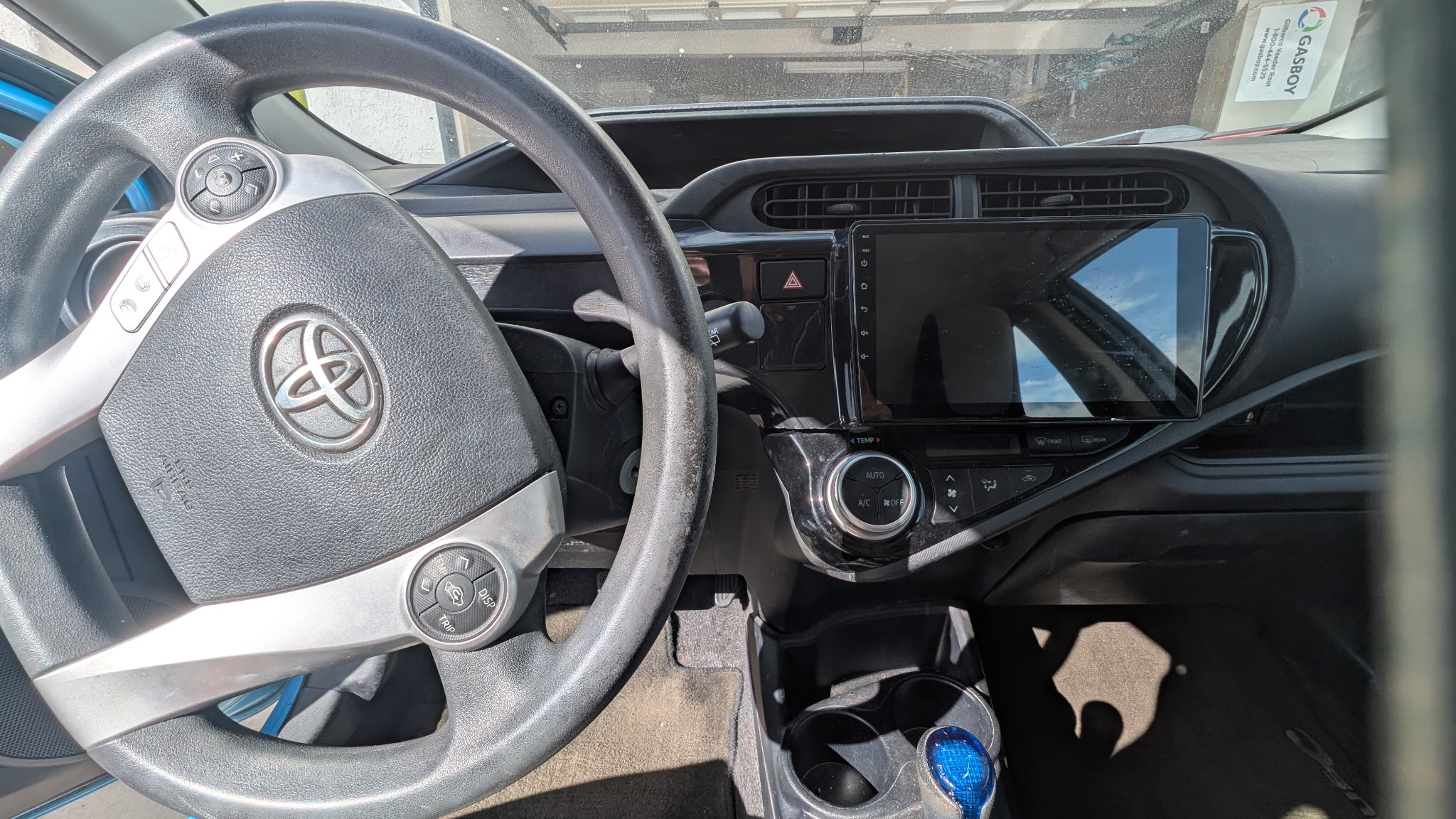 Used 2016 Toyota Prius C One FWD image 9