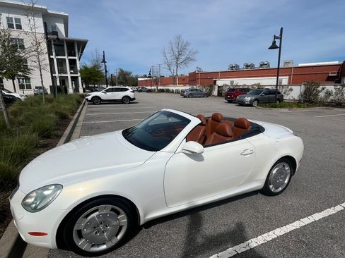 Used 2002 Lexus SC 430 Convertible image 1