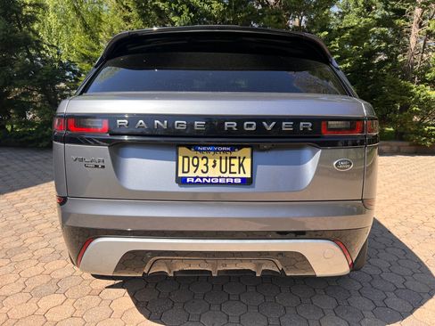 Used 2020 Land Rover Range Rover Velar R-Dynamic S image 14