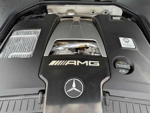 Used 2018 Mercedes-Benz E 63 AMG S image 21