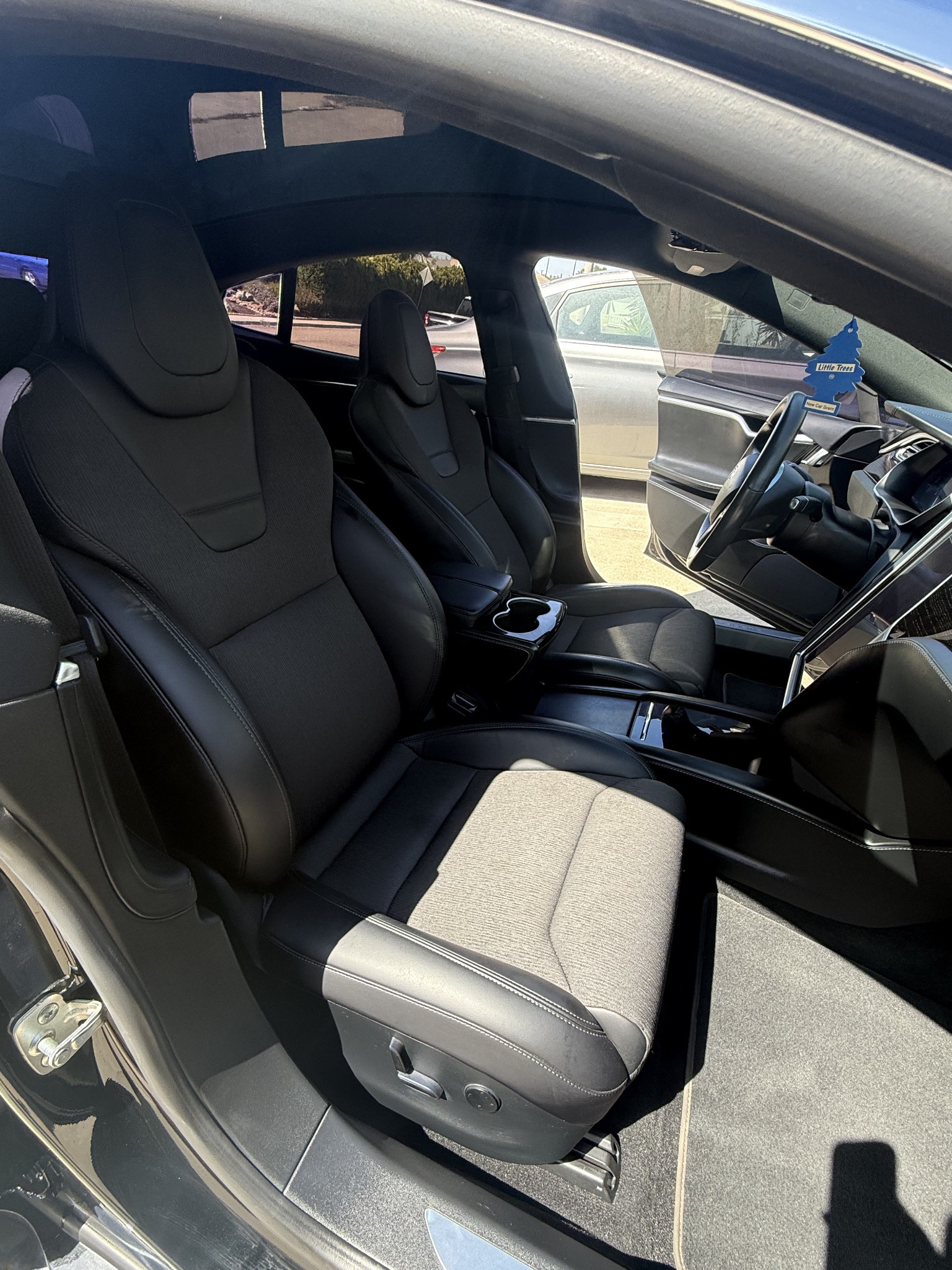Used 2017 Tesla Model S 75 RWD image 13