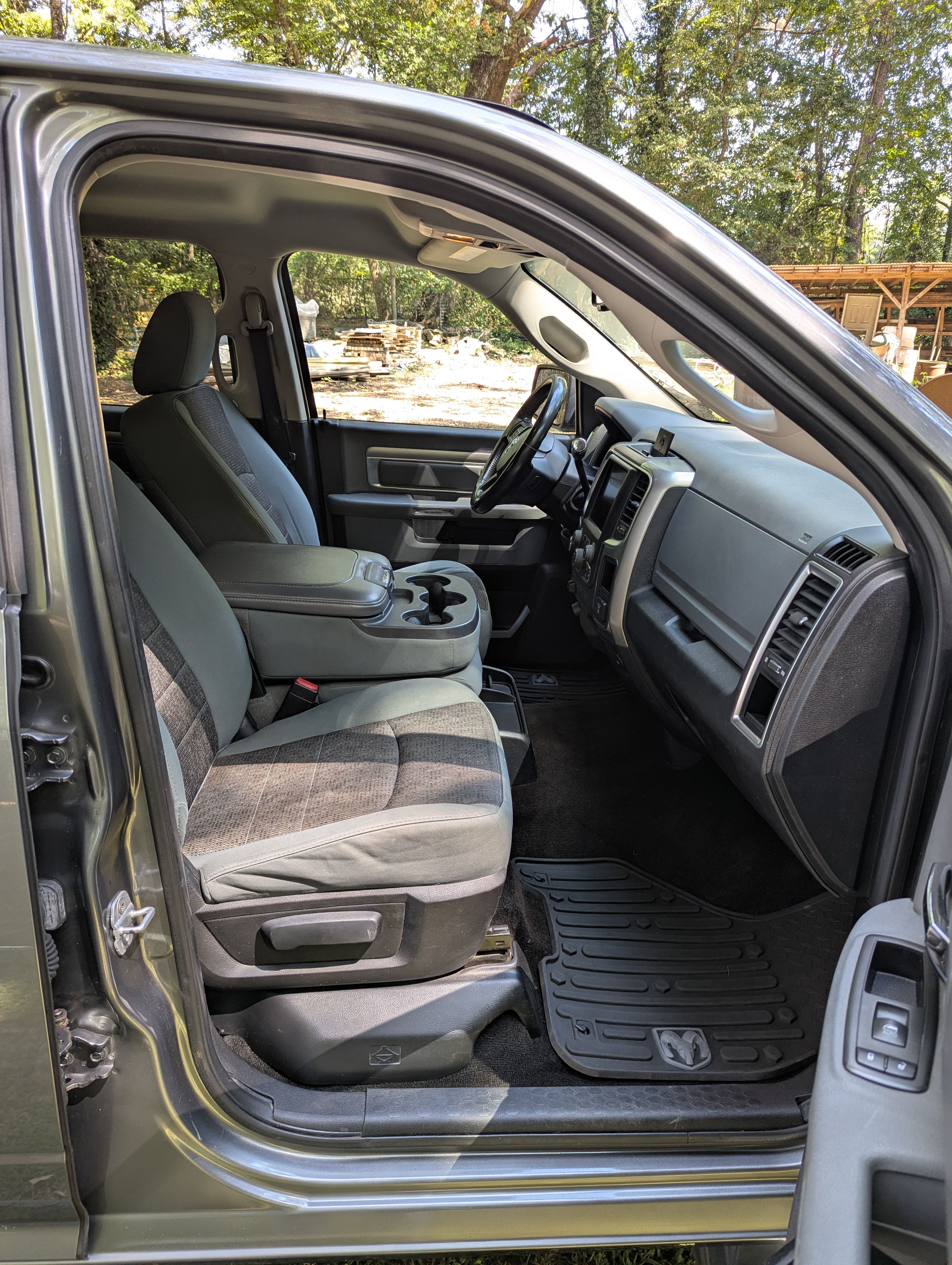 Used 2013 RAM 1500 Outdoorsman AWD/4WD image 8