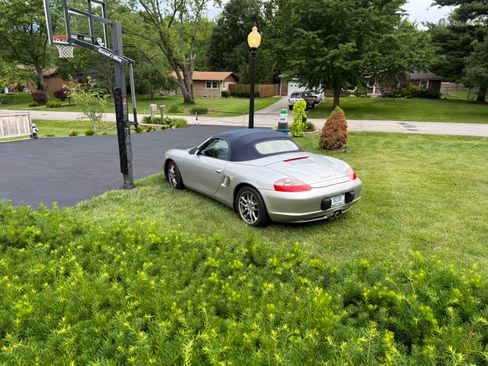 Used 2003 Porsche Boxster S RWD image 2