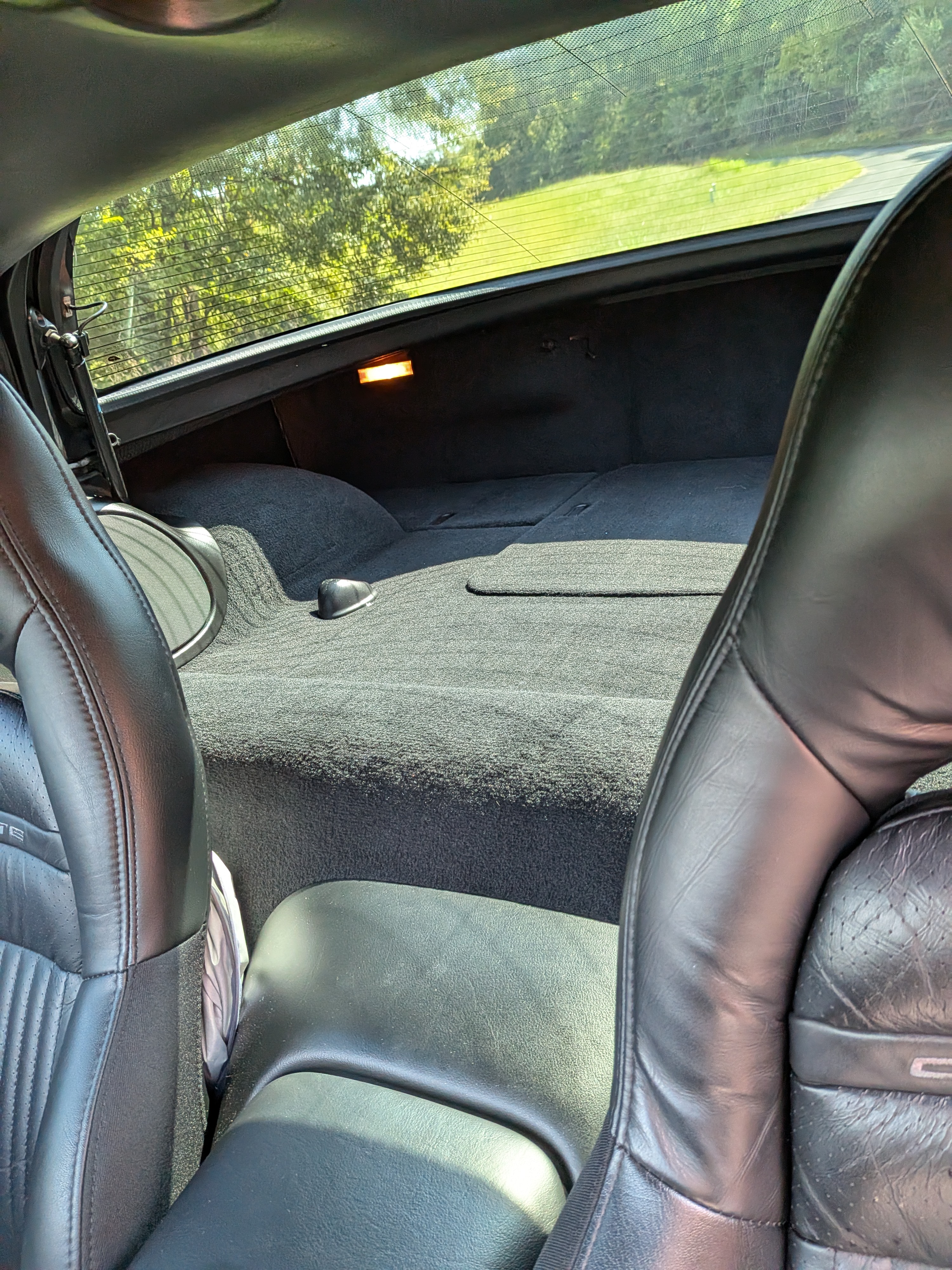 Used 2003 Chevrolet Corvette Coupe RWD image 10