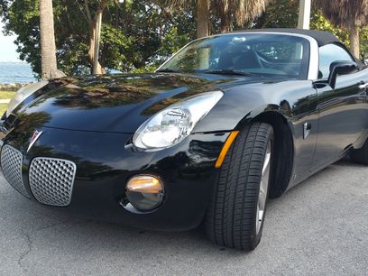 Used 2006 Pontiac Solstice Convertible w/ Premium Package