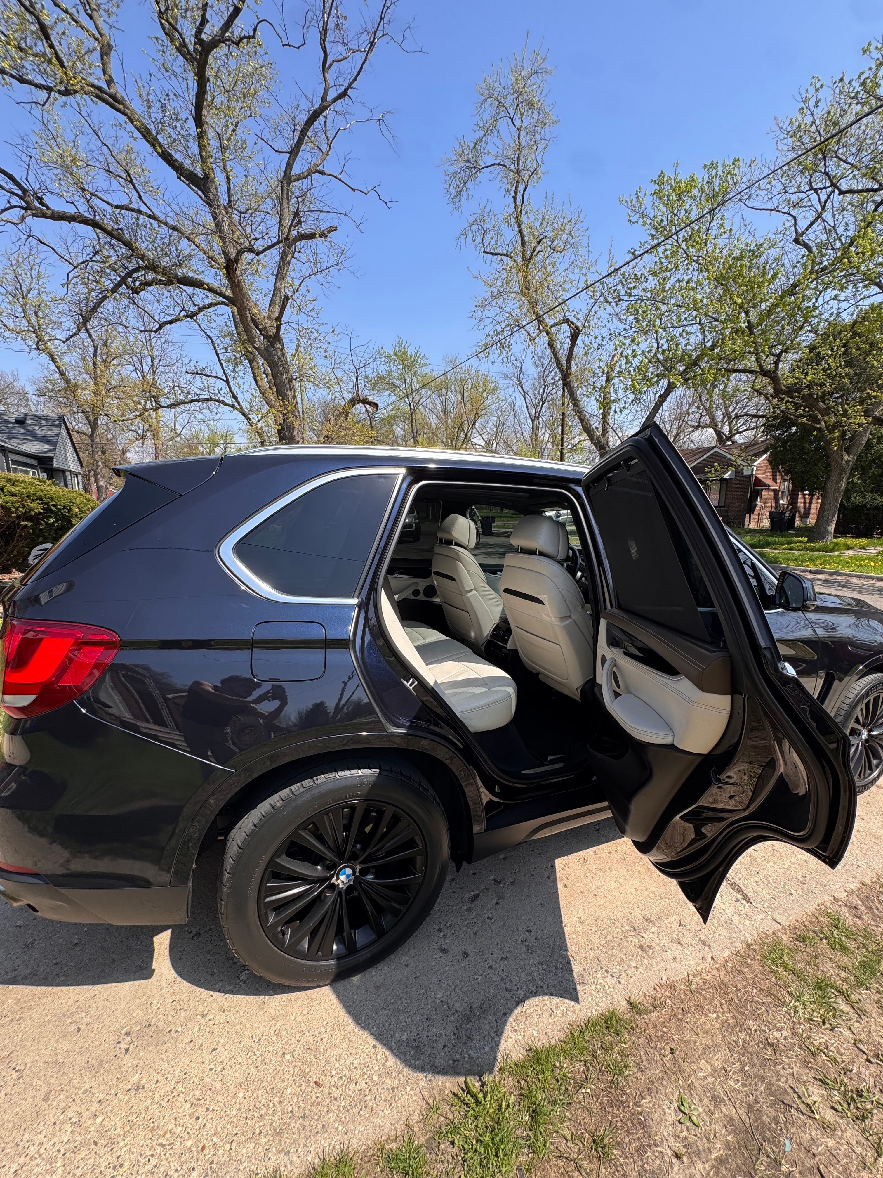 Used 2016 BMW X5 xDrive50i AWD/4WD image 12