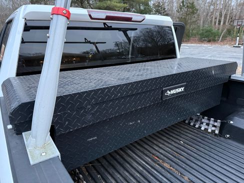 Used 2020 Chevrolet Silverado 2500 LT w/ Snow Plow Prep/Camper Package image 8