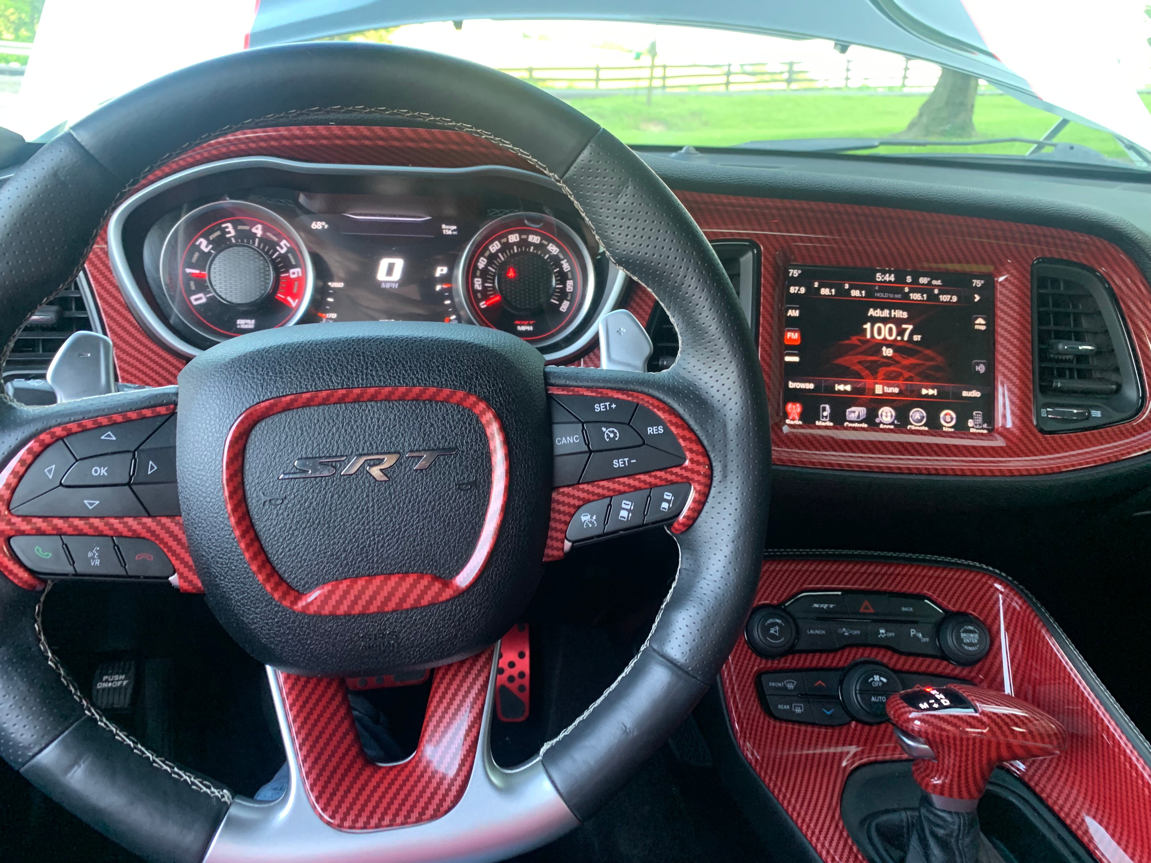 Used 2016 Dodge Challenger SRT w/ Technology Group RWD image 9