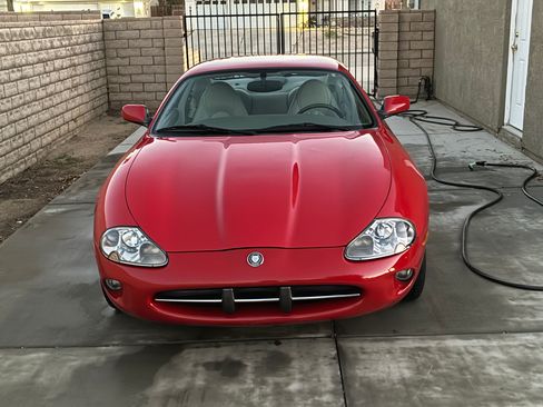 Used 1999 Jaguar XK8 Coupe image 13