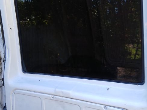 Used 2005 Chevrolet Astro w/ Convenience Package image 29