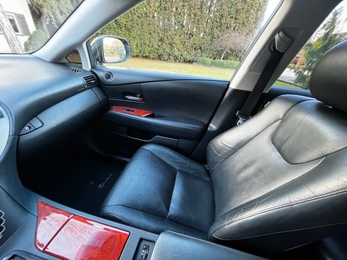 Used 2010 Lexus RX 450h AWD image 17