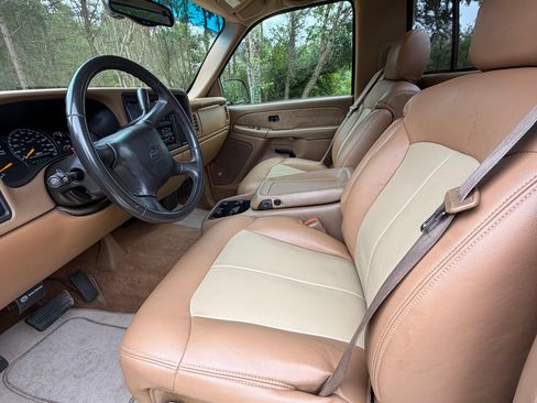 Used 2000 Chevrolet Silverado 1500 LS w/ Firm Ride Suspension Pkg RWD image 17