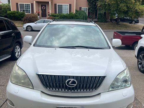 Used 2005 Lexus RX 330 AWD w/ Premium Plus Pkg image 1