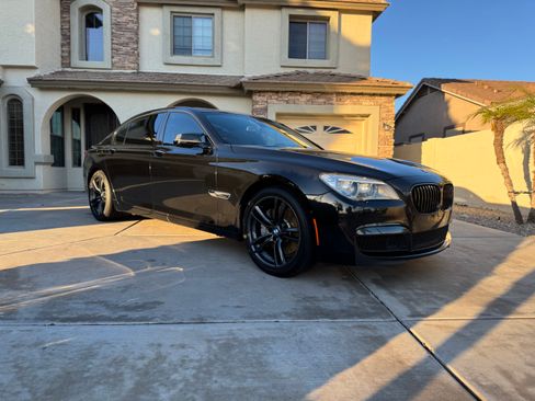 Used 2014 BMW 750Li RWD image 2