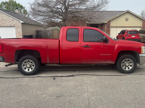 Used 2012 Chevrolet Silverado 1500 W/T w/ LS Package image 9