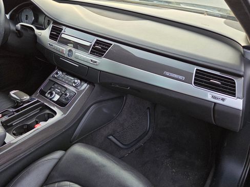 Used 2014 Audi S8 image 11