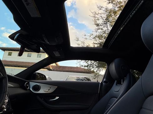 Used 2017 Mercedes-Benz C 300 Coupe image 9