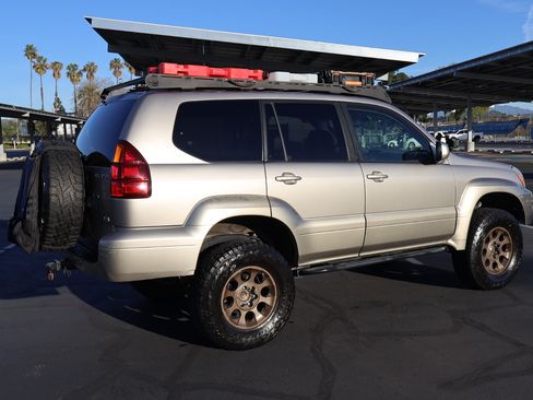 Used 2004 Lexus GX 470 image 6