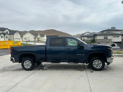 Used 2022 Chevrolet Silverado 2500 LT w/ All Star Edition AWD/4WD image 1