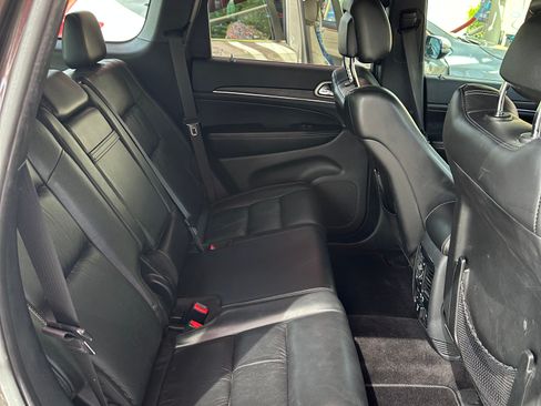 Used 2016 Jeep Grand Cherokee Limited image 11