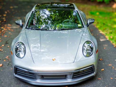 Used 2024 Porsche 911 Carrera T image 5