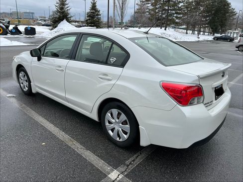 Used 2015 Subaru Impreza 2.0i image 2